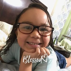 Meet your Posher, Brittney